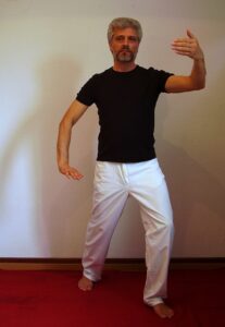 Benefits of Exercise on Parkinson's Disease - Phot of tai chi -